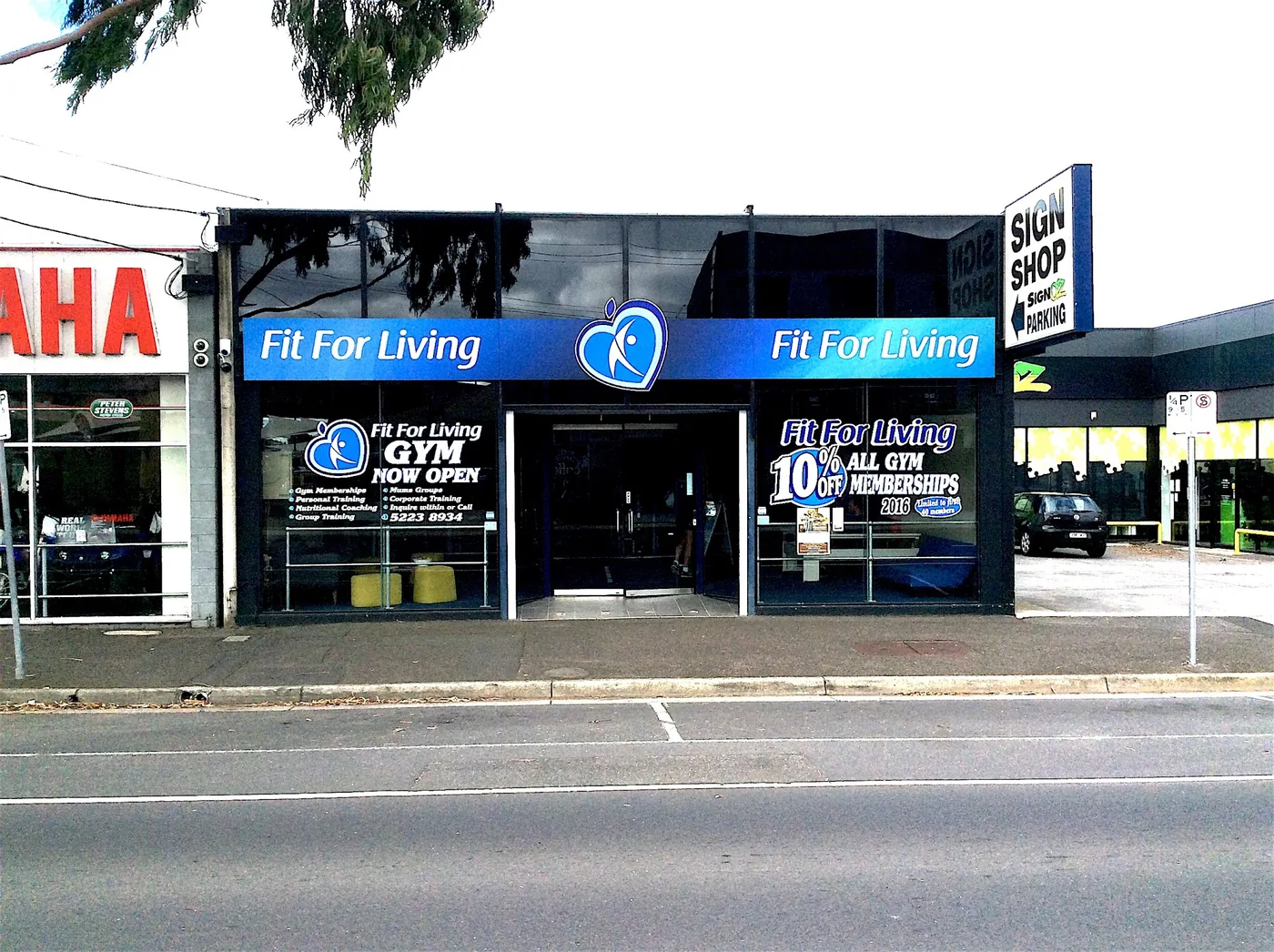 The blue Fit For Living shopfront on Mercer St, Geelong